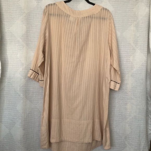 Plus size Embroidered tunic dress - Picture 5 of 5